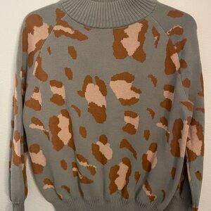Stylish Women's Sweater - Gray and Brown Leopard Print-Size XL US